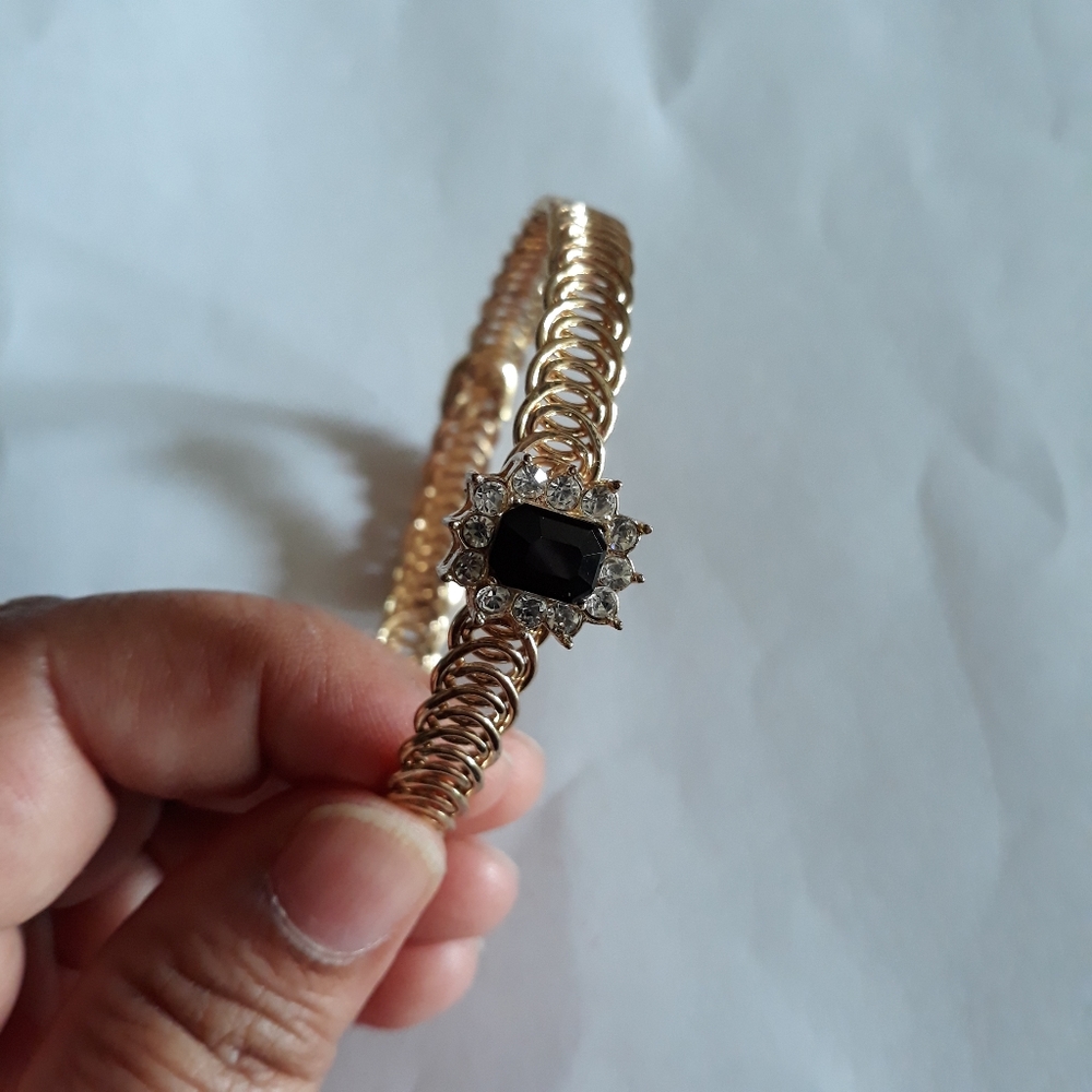 Bracelet - Picture 3 of 6